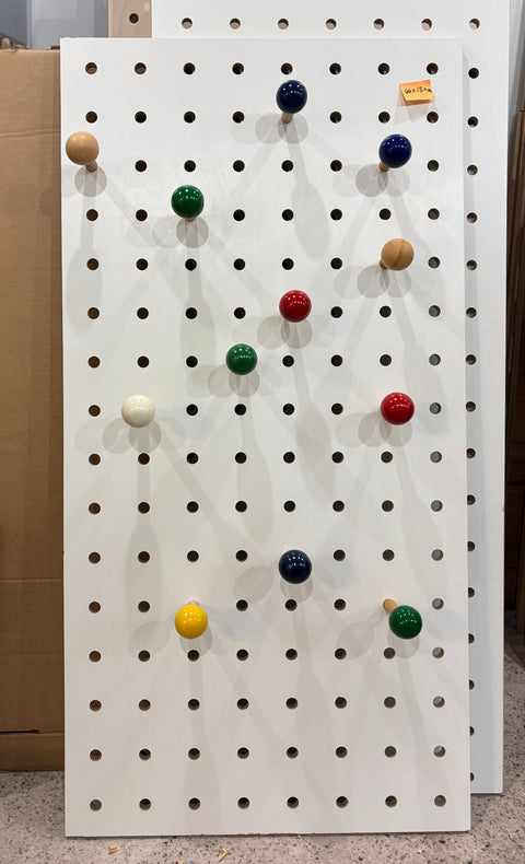 Pegboard White with coloured round pegs - ex-display
