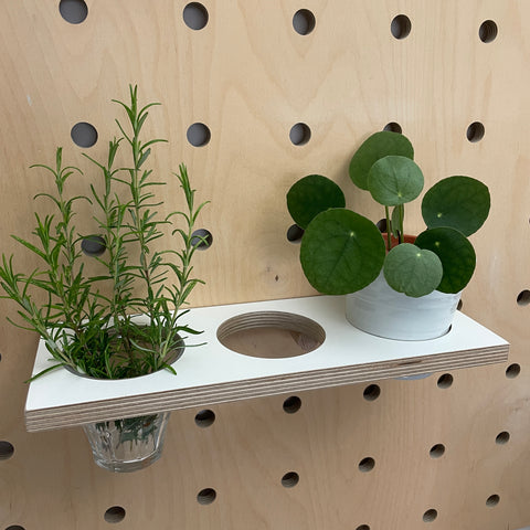 shelf with 3 x cut-outs for pegobard