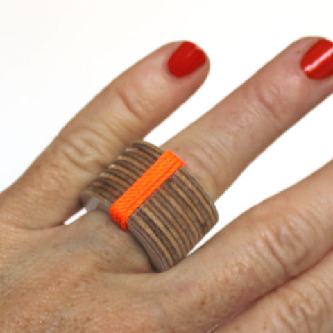 Finger Ring - plywood